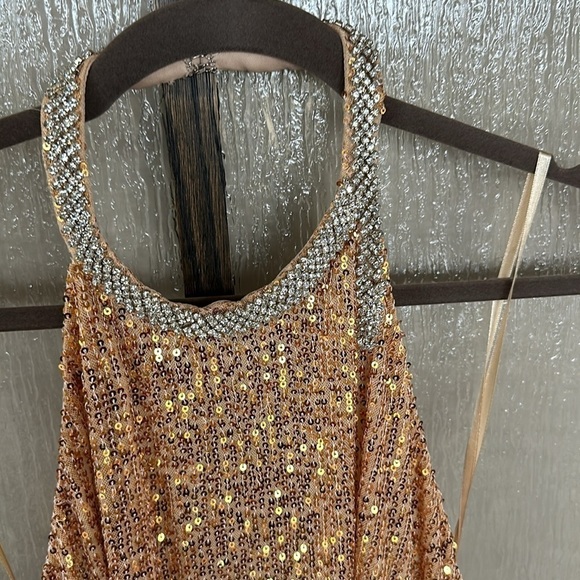 Mac Duggal SEQUINED HIGH NECK RHINESTONE TRIM COLUMN GOWN size 6 NEW Sold Out - Picture 7 of 16